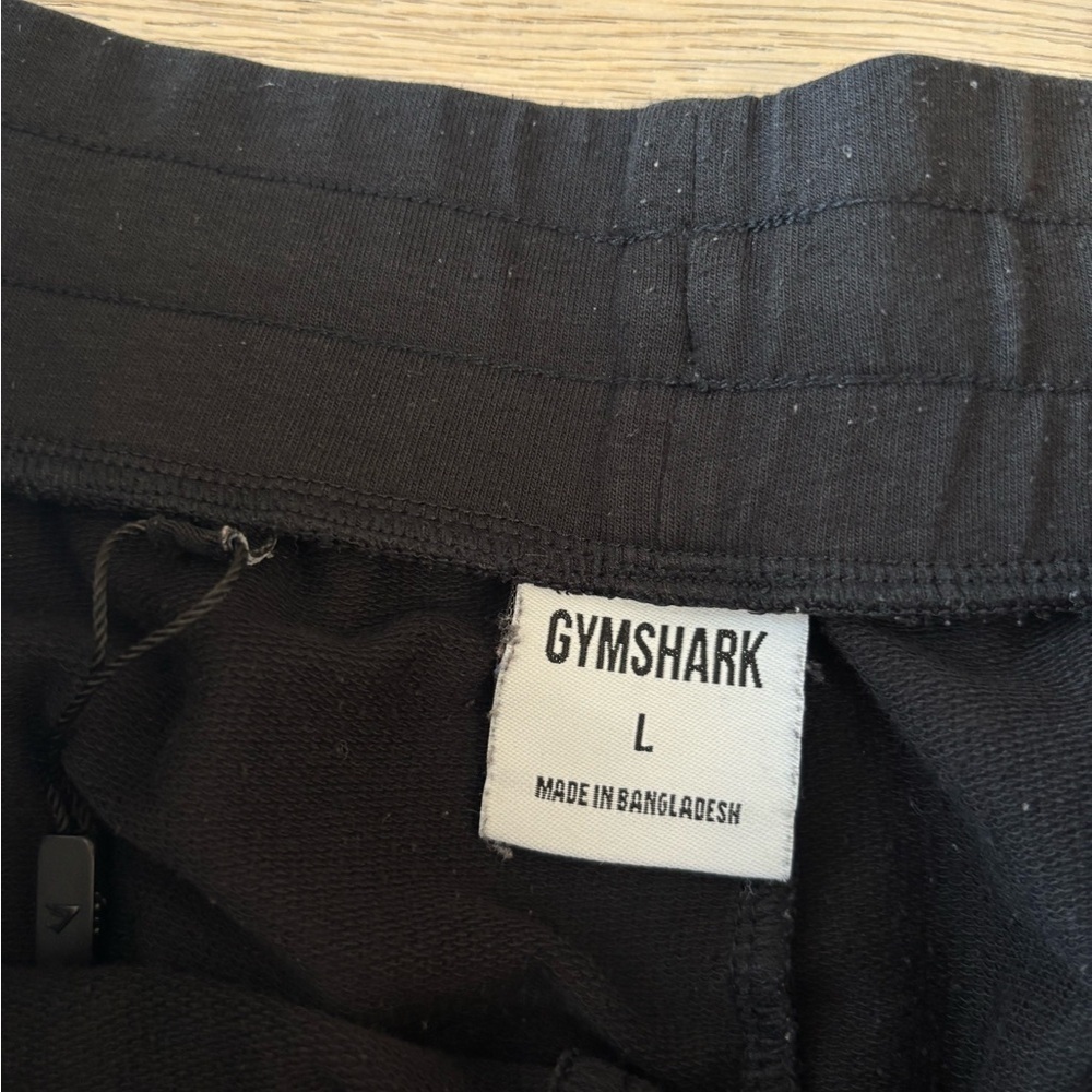Gymshark Black Sweatpants - Picture 2 of 3